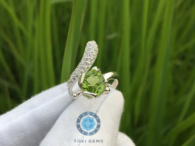 Ý nghĩa và tính chất của đá quý Peridot